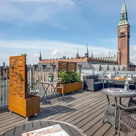 アパート Square *